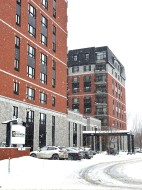 930-25 Prom. des Îles  Laval (Chomedey), QC H7W 0A1