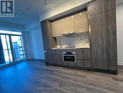 1601 - 180 FRONT STREET E  Toronto, ON M5A 0K9