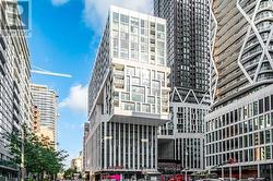 205 - 121 ST PATRICK STREET  Toronto, ON M5T 3C1