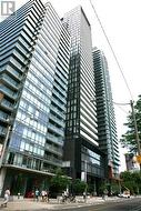 306 - 28 WELLESLEY STREET E  Toronto, ON M4Y 0C4