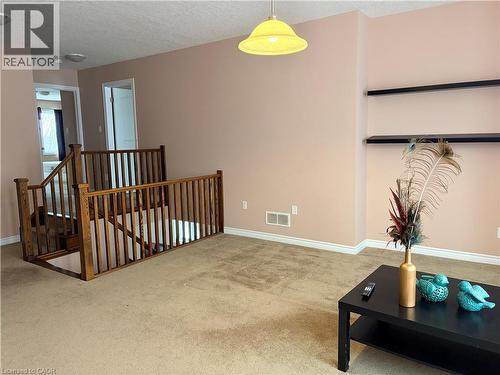 212 Westfield Place, Waterloo, ON - Indoor Photo Showing Other Room
