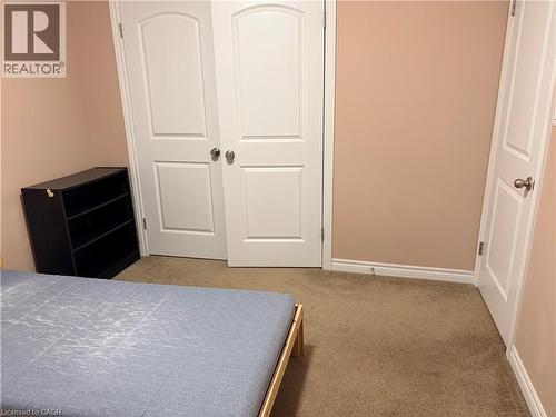 212 Westfield Place, Waterloo, ON - Indoor Photo Showing Other Room