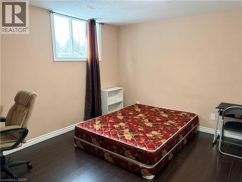 212 Westfield Place, Waterloo, ON - Indoor Photo Showing Bedroom