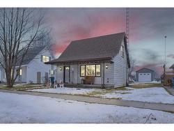 32 ELLA Street SOUTH Tilbury, ON N0P 2L0