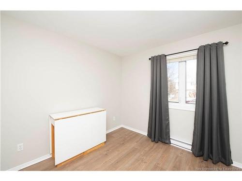 82 Crestwood Dr, Moncton, NB 