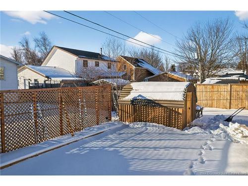 82 Crestwood Dr, Moncton, NB 