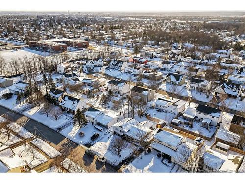 82 Crestwood Dr, Moncton, NB 