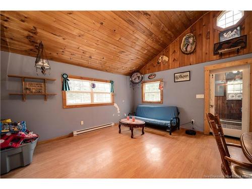18 Church Hill Rd, Elgin, NB 