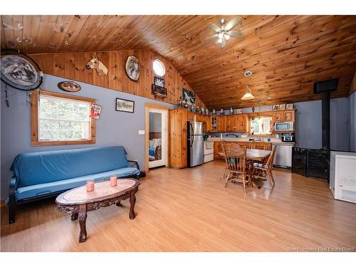 18 Church Hill Rd, Elgin, NB 