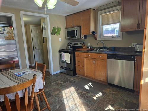 20 Wayne Ave, Moncton, NB 