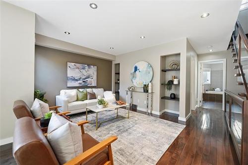 615 Stradbrook Ave, Winnipeg, MB 