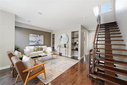 615 Stradbrook Ave, Winnipeg, MB 