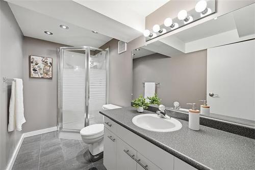 615 Stradbrook Ave, Winnipeg, MB 