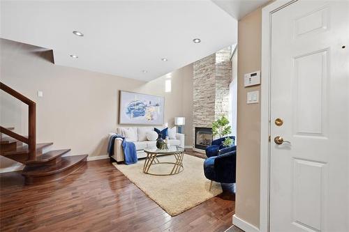 615 Stradbrook Ave, Winnipeg, MB 