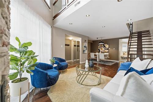 615 Stradbrook Ave, Winnipeg, MB 