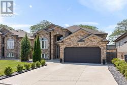 239 BRANTON CRESCENT  Lakeshore, ON N9K 1E2