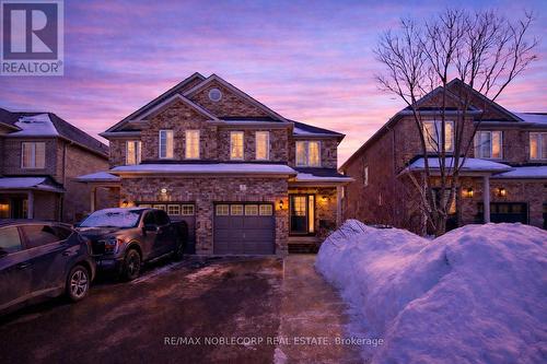 16 HUMBERSHED CRESCENT  Caledon, ON L7E 2X2