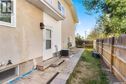 78 Spence Street, Regina, SK - Outdoor With Exterior