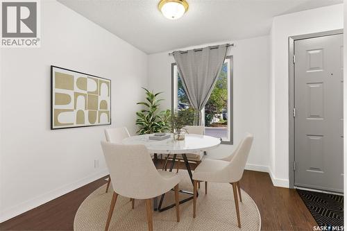 78 Spence Street, Regina, SK - Indoor Photo Showing Dining Room
