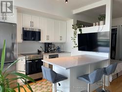 2107 - 281 MUTUAL STREET  Toronto, ON M4Y 1X6