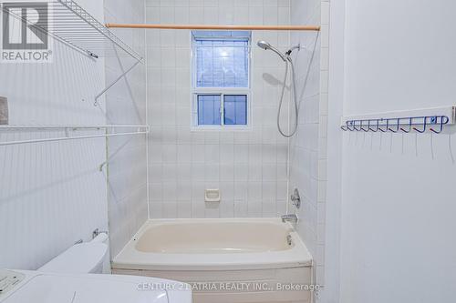 1564 Danforth Avenue, Toronto, ON 