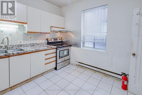 1564 Danforth Avenue, Toronto, ON 