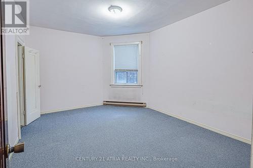 1564 Danforth Avenue, Toronto, ON 