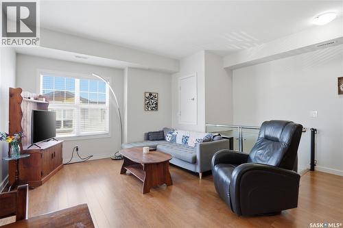 504 1015 Patrick Crescent, Saskatoon, SK - Indoor Photo Showing Living Room