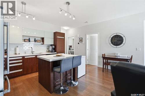 504 1015 Patrick Crescent, Saskatoon, SK - Indoor Photo Showing Kitchen With Upgraded Kitchen