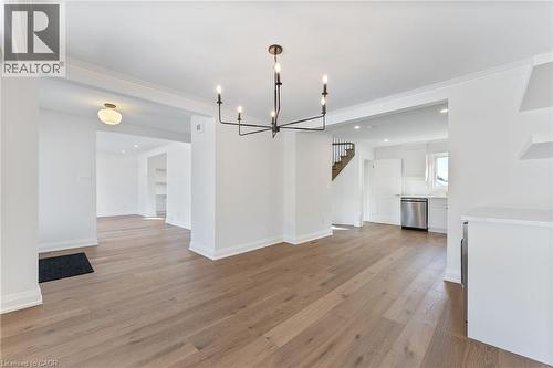 16 Bosna Court, Hamilton, ON - Indoor