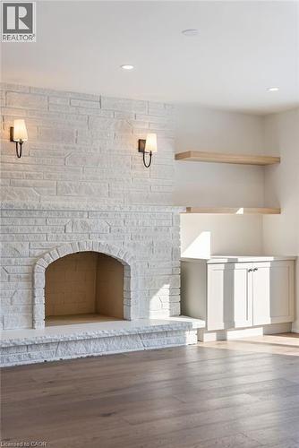 16 Bosna Court, Hamilton, ON - Indoor Photo Showing Other Room