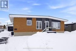 1817 SHEARER AVENUE  Cornwall, ON K6H 2H4