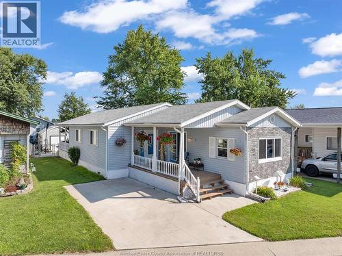 8 Maple, Mcgregor, ON - Outdoor