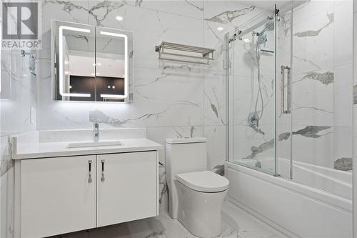 180 George Street Unit# Ph206, Ottawa, ON - Indoor Photo Showing Bathroom