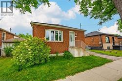 445 UPPER WELLINGTON Street  Hamilton, ON L9A 3P3