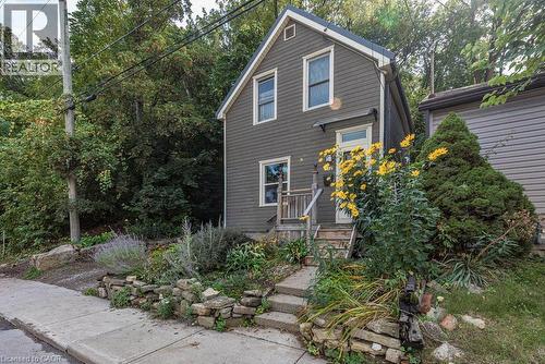 210 Charlton Avenue E, Hamilton, ON - Outdoor