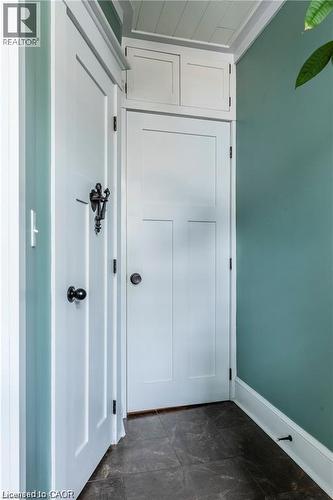 210 Charlton Avenue E, Hamilton, ON - Indoor Photo Showing Other Room