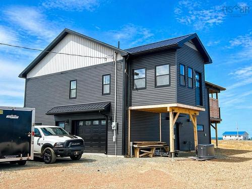 136 Thompson Drive, Ponds, NS 