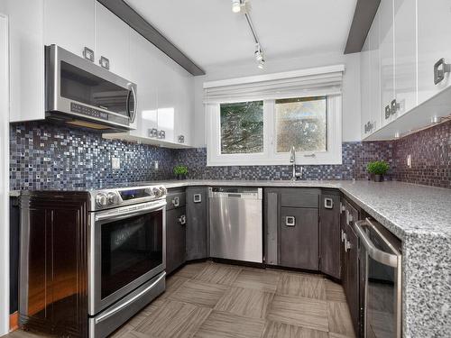 37 Lawnsdale Drive, Dartmouth, NS 