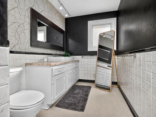 37 Lawnsdale Drive, Dartmouth, NS 