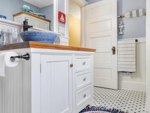 85 Lower Lahave Road, Riverport, NS - Indoor