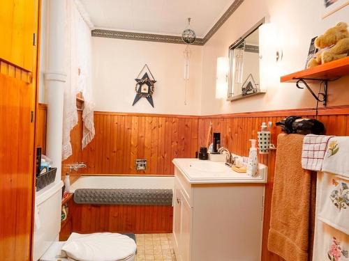 210 North Side Road, Riverport, NS 
