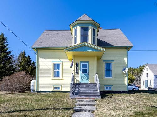 210 North Side Road, Riverport, NS 