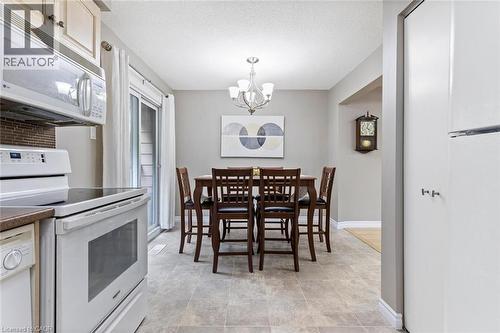 49 Cedarwoods Crescent Unit# 48, Kitchener, ON - Indoor Photo Showing Other Room