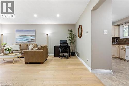 49 Cedarwoods Crescent Unit# 48, Kitchener, ON - Indoor