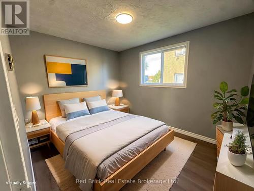 204 Veronica Drive, Kitchener, ON - Indoor Photo Showing Bedroom