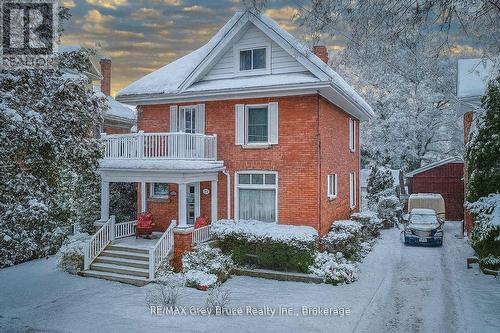 714 4TH AVENUE E  Owen Sound, ON N4K 2N6