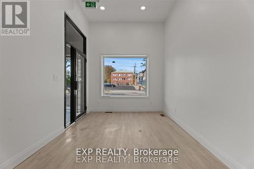 93 John Street S, Hamilton, ON 