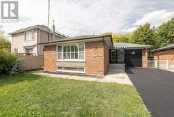 192 COMBE AVENUE  Toronto, ON M3H 4K5
