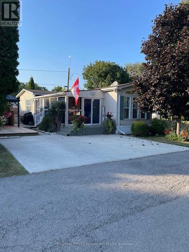 5 SPRUCE - 4449 MILBUROUGH LINE  Burlington, ON L7P 0P5
